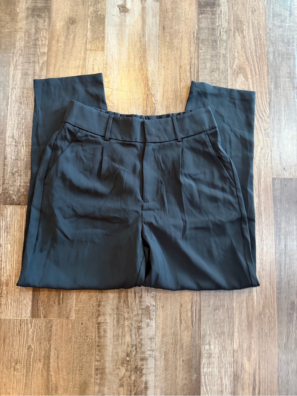HALARA Black sz small Dress Pants 23” inseam